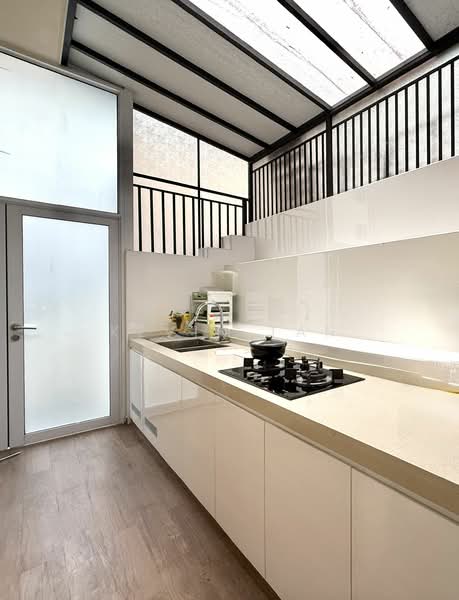 Additional image 4 of Thomson Estate