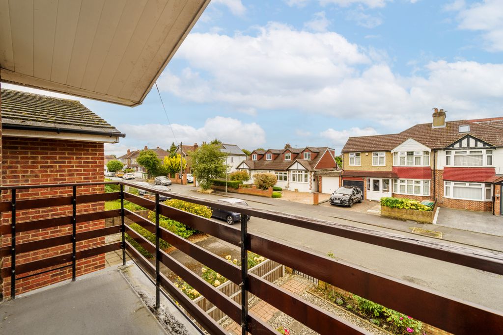 Additional image 12 of 4 bed detached house for saleWellington Road, Ashford TW15