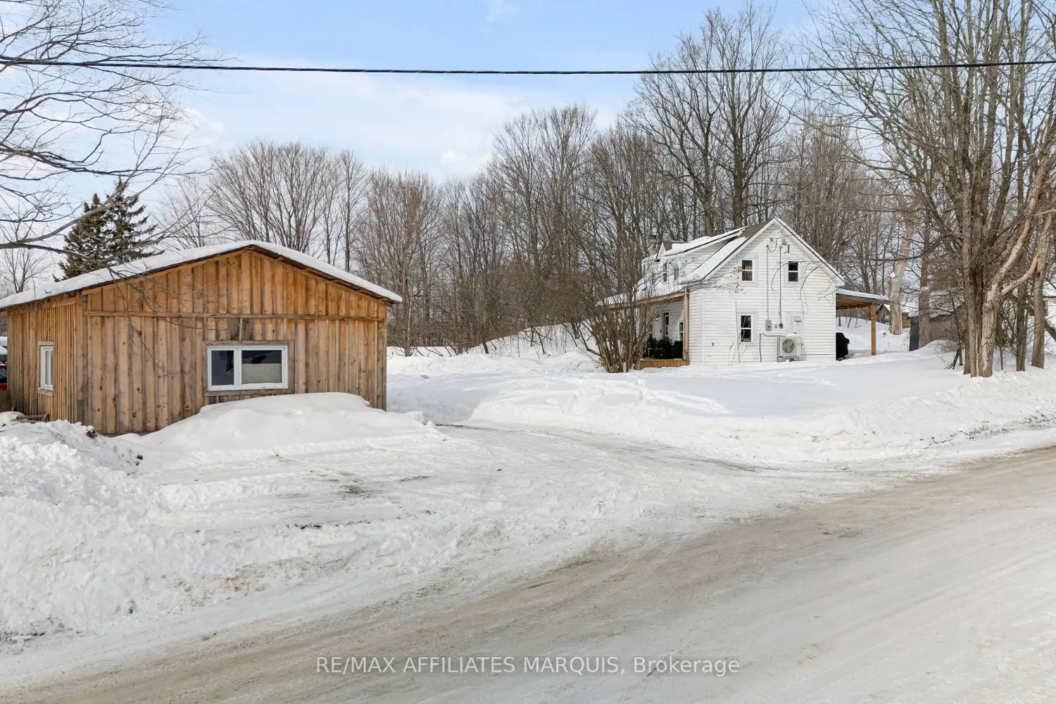 14702 38 Road photo 4