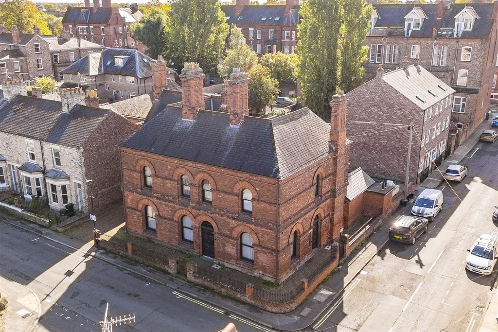 Additional image 2 of 4 bed detached house for saleAlma House, 15, Alma Terrace, York YO10