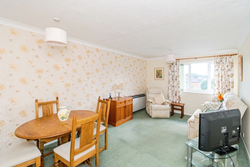 Additional image 3 of 1 bed flat for saleSherwood Close, Southampton, Hampshire SO16