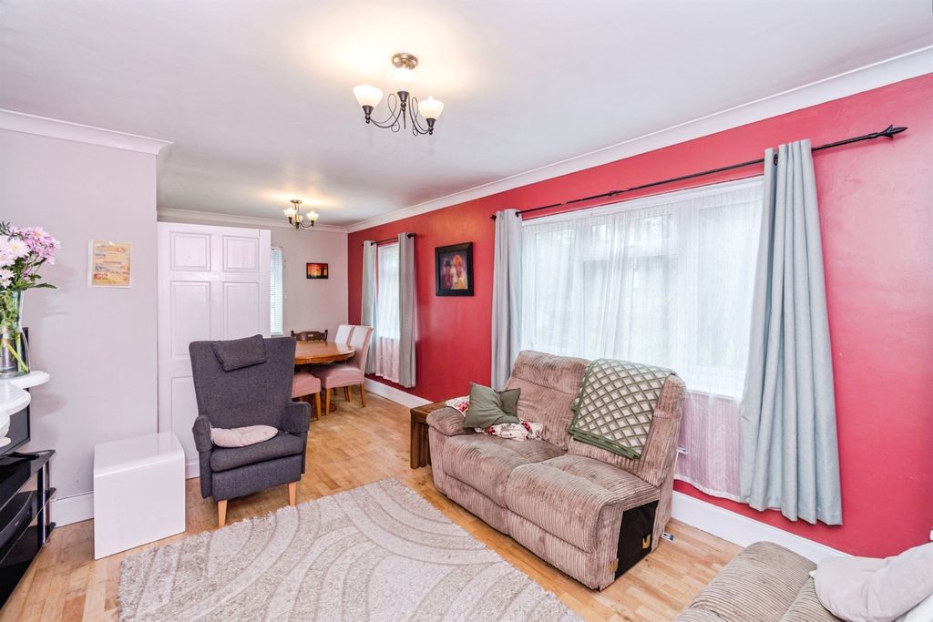 Additional image 7 of 3 bed semi-detached house for saleRomsey Road, Southampton SO16