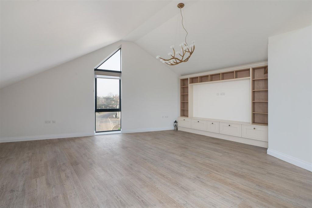 Additional image 8 of 2 bed flat for saleBeach Walk, Whitstable CT5