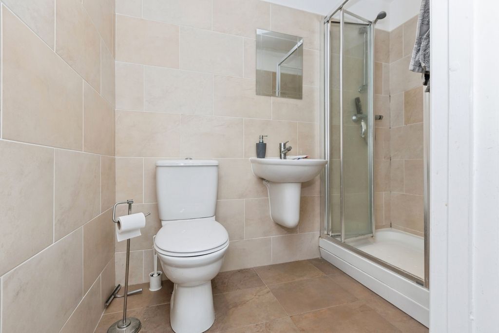 Additional image 13 of 2 bed flat for saleShilton Road, Barwell, Leicestershire LE9