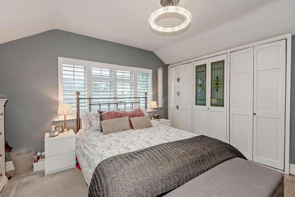 Additional image 14 of 5 bed detached house for saleThe Drive, Ashford TW15