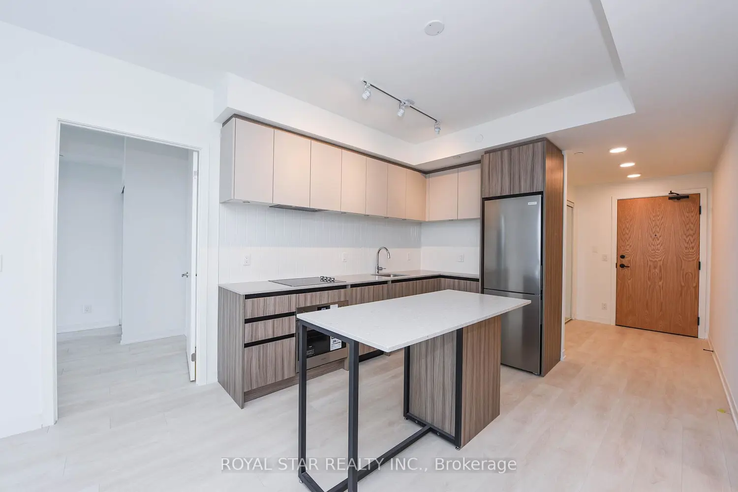 Additional image 2 of 7950 Bathurst Street 1502