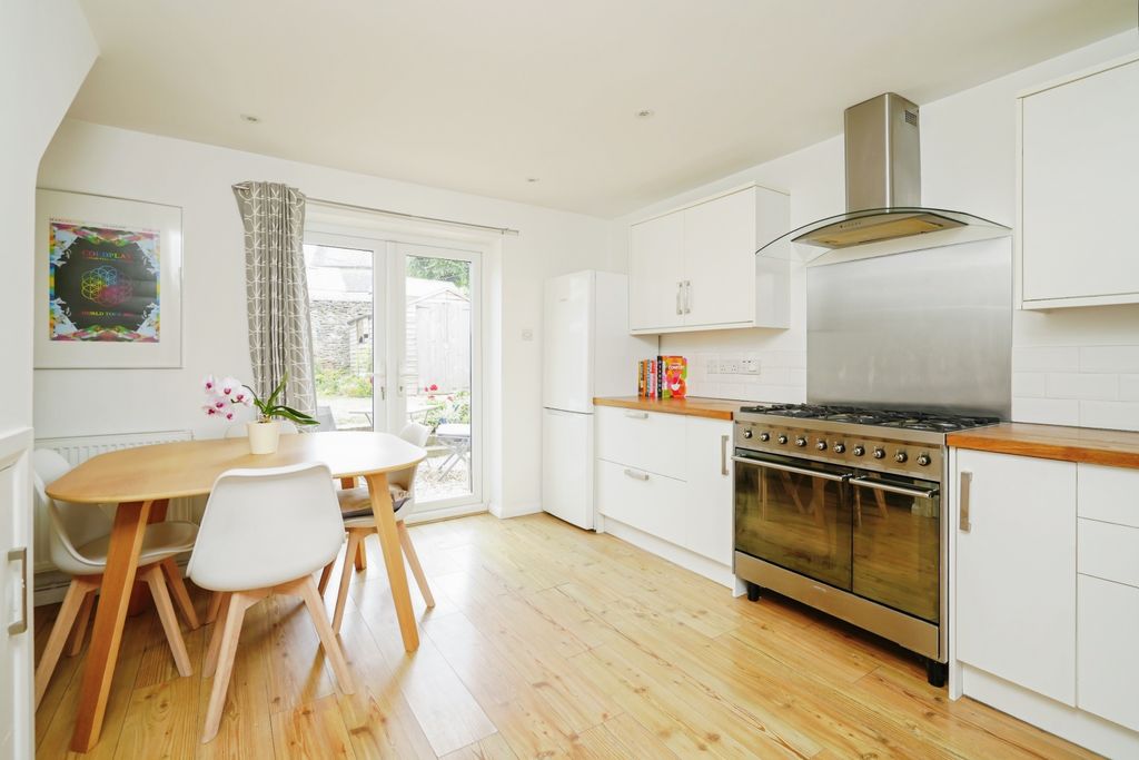 Additional image 6 of 3 bed semi-detached house for saleBrook Hill, Woodstock OX20