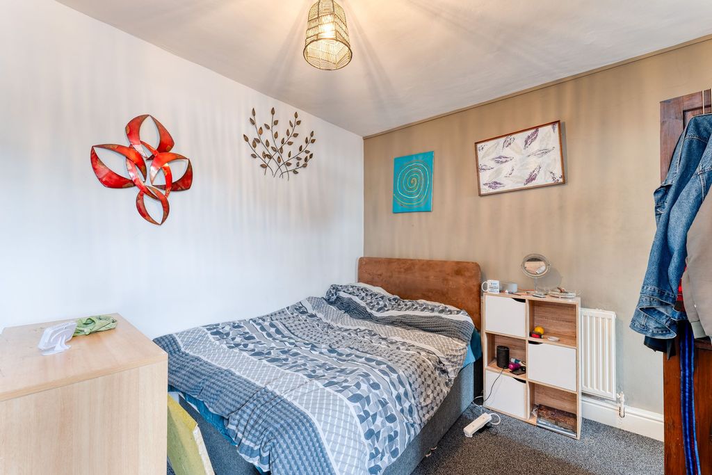 Additional image 17 of 4 bed flat for saleGateford Road, Worksop S81