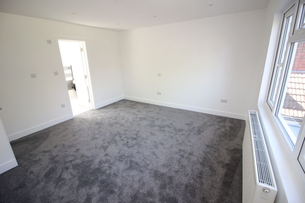 Additional image 11 of 4 bed detached bungalow for saleDonnington Road, Worcester Park KT4