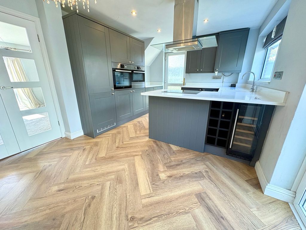 Additional image 3 of 3 bed detached house for saleCondor Close, Broughton Astley, Leicester LE9