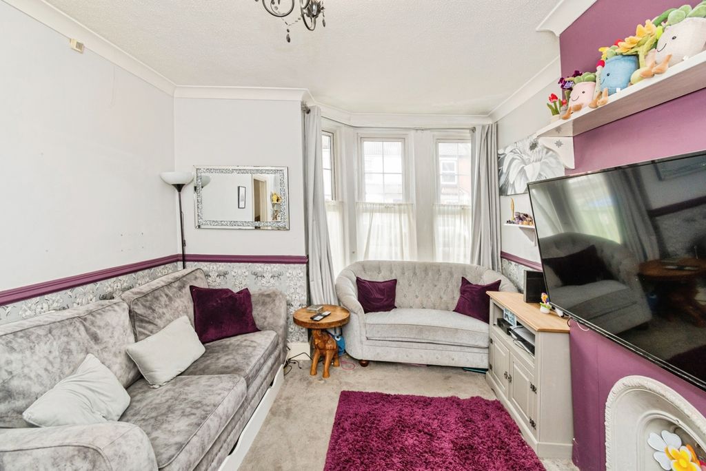 Additional image 5 of 3 bed end terrace house for saleClarendon Road, Southampton, Hampshire SO16