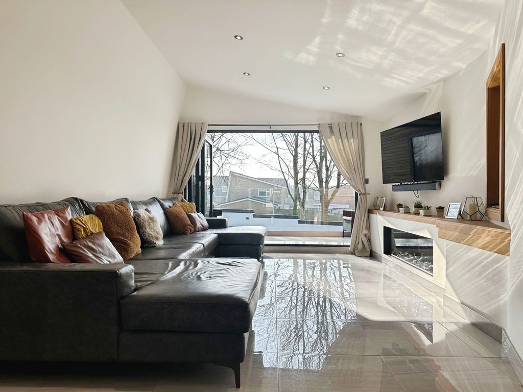 Additional image 16 of 4 bed detached house for saleCheswell Close, Compton, Wolverhampton WV6