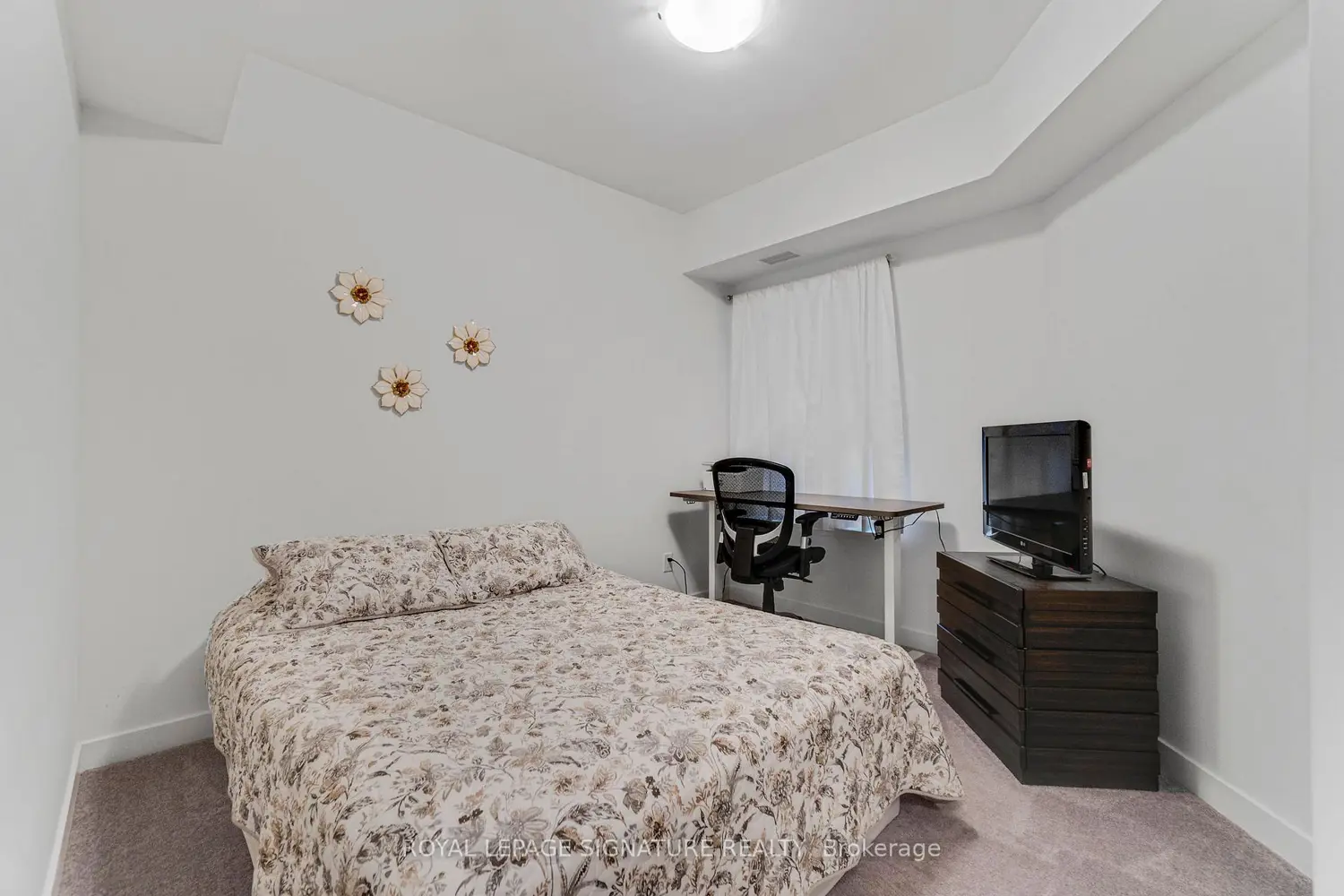 Additional image 8 of 110 Fergus Avenue 211