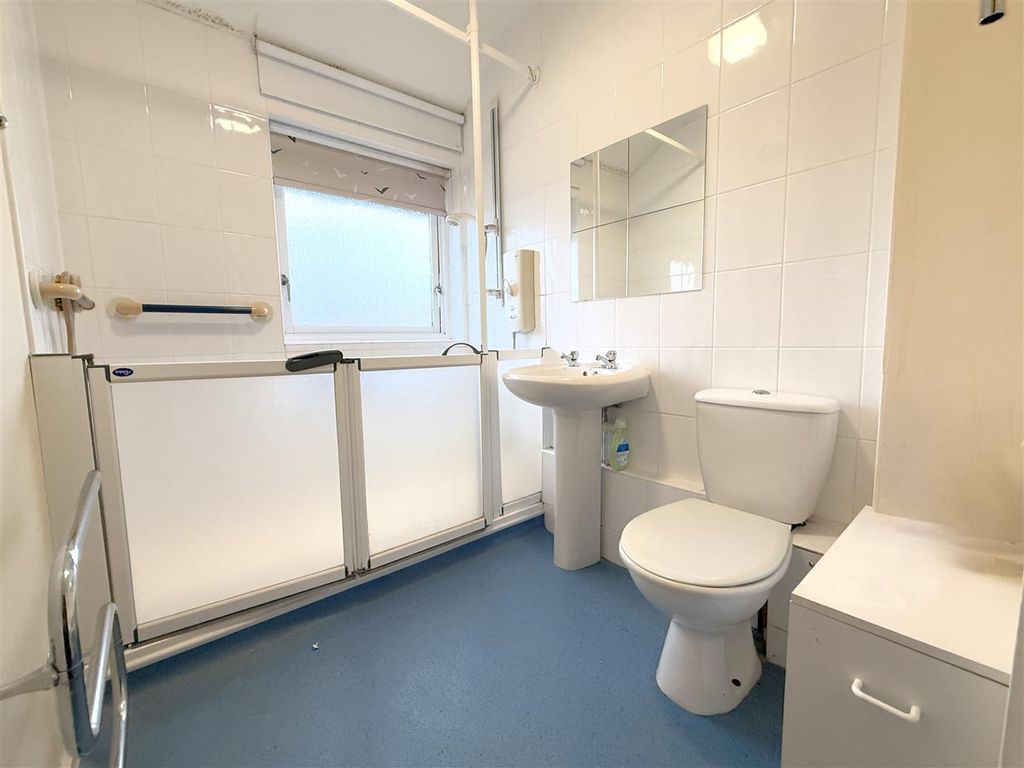 Additional image 9 of 2 bed flat for saleHarrison Court, Bingham NG13