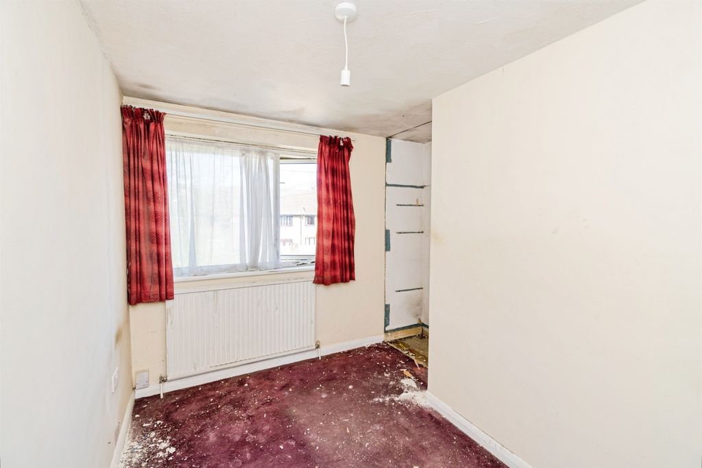 Additional image 5 of 2 bed maisonette for saleSwaythling Road, West End, Southampton SO30
