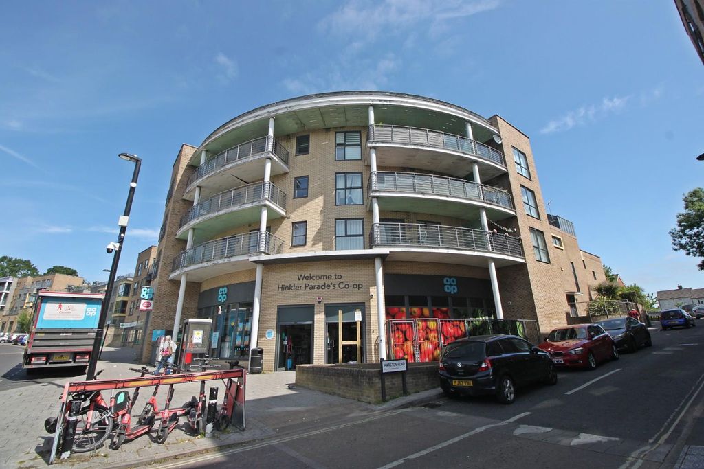 2 bed flat for saleCanon Place, Southampton SO19