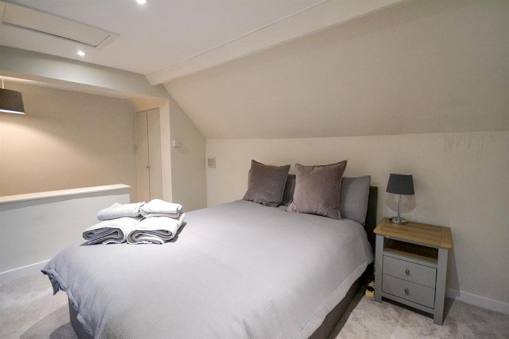 Additional image 6 of 1 bed property for saleChurch Street, Bingham NG13