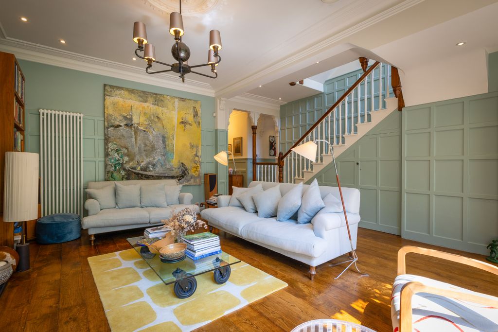 Additional image 3 of 5 bed property for saleSheen Road, Richmond, London TW10