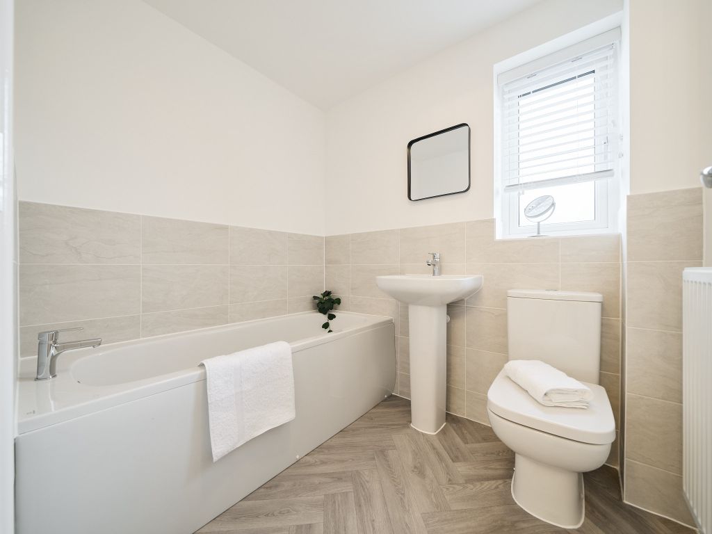 Additional image 10 of 4 bed semi-detached house for sale"The Foxcote" at Compass Point, Northampton Road, Market Harborough LE16
