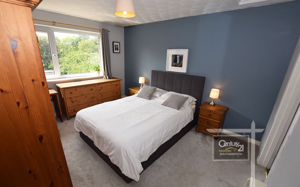 Additional image 6 of 1 bed flat for sale|Ref: R199219|, Nelric House, Kent Road, Southampton SO17