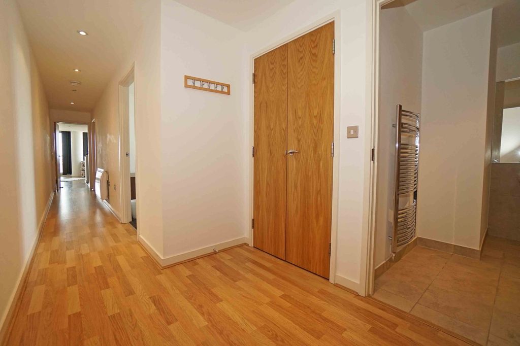 Additional image 17 of 2 bed flat for saleAdmiralty Tower, Portsmouth PO1