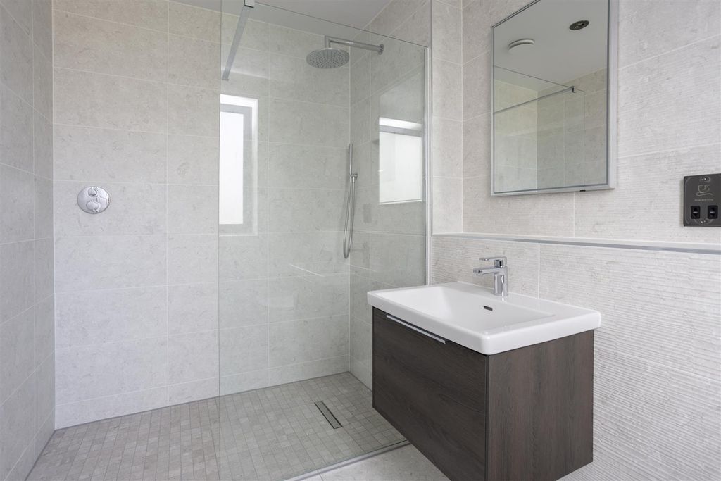 Additional image 16 of 4 bed detached house for saleFulford Road, York YO10