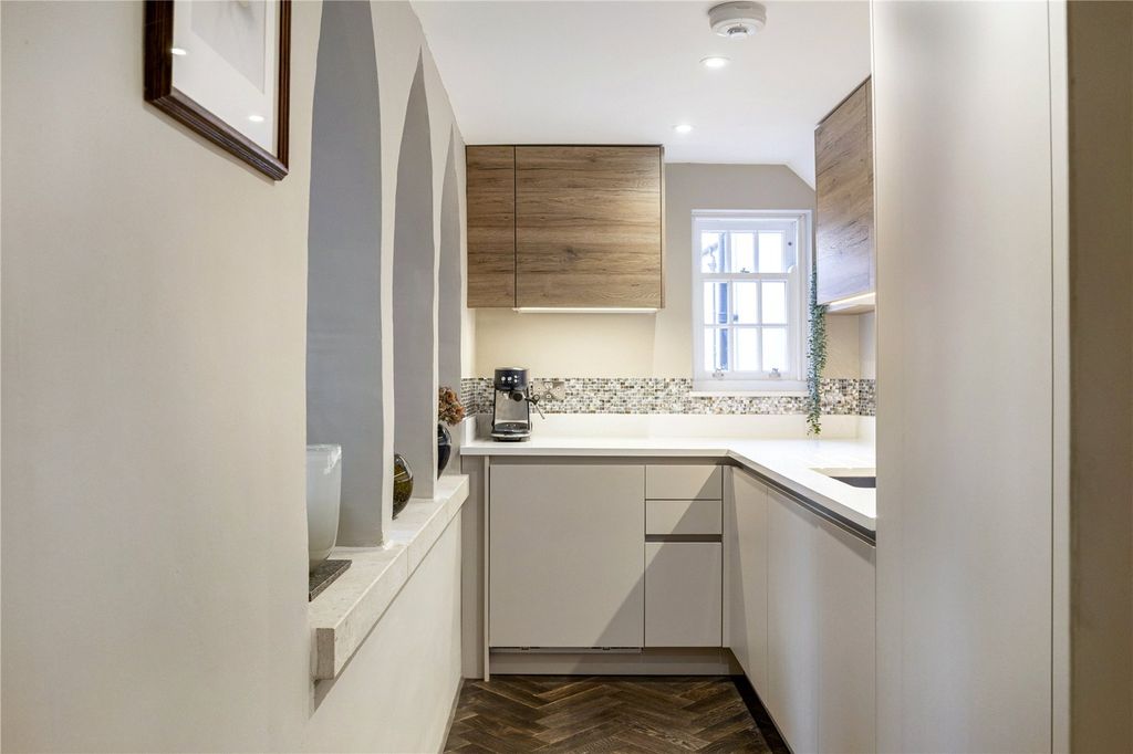 Additional image 12 of 4 bed detached house for saleThe Cloisters, Stapehill Abbey, Wimborne, Dorset BH21