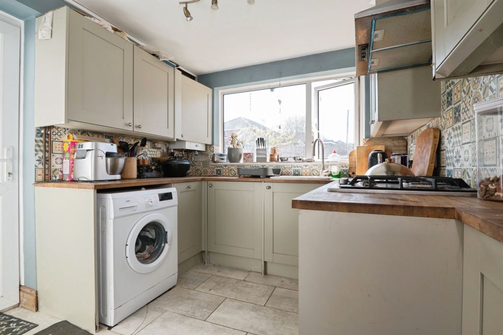 Additional image 4 of 4 bed terraced house for saleRomsey Road, Southampton SO16