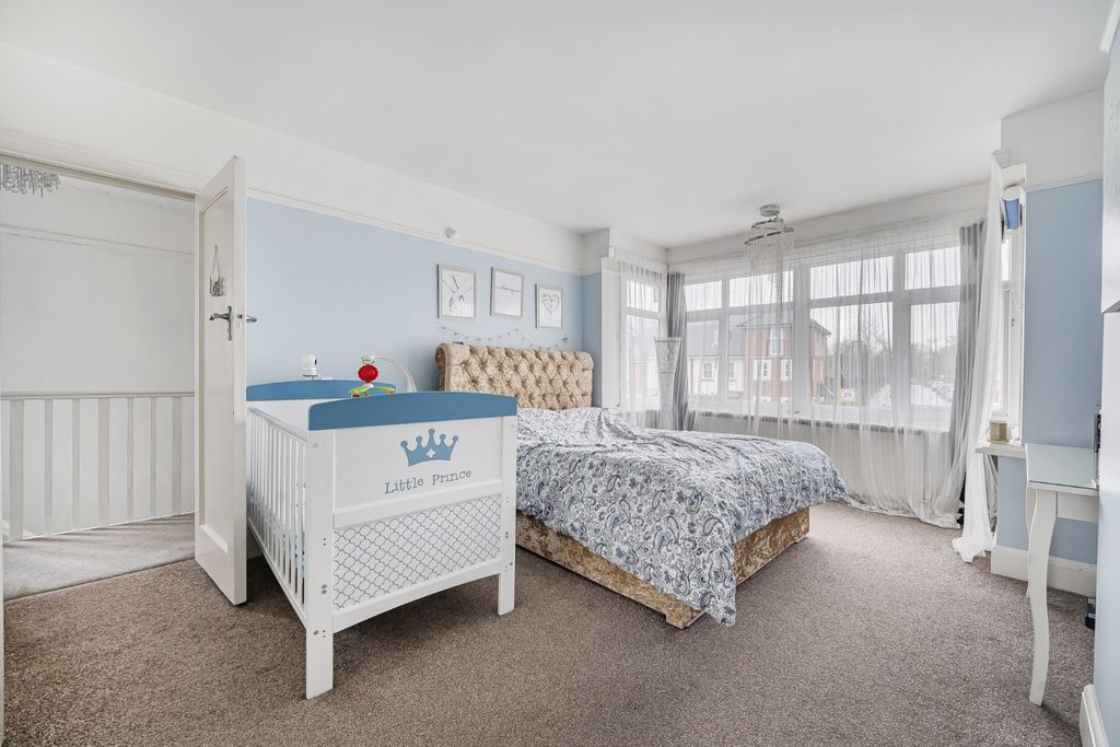 Additional image 13 of 3 bed semi-detached house for saleWinchester Road, Upper Shirley, Southampton, Hampshire SO16
