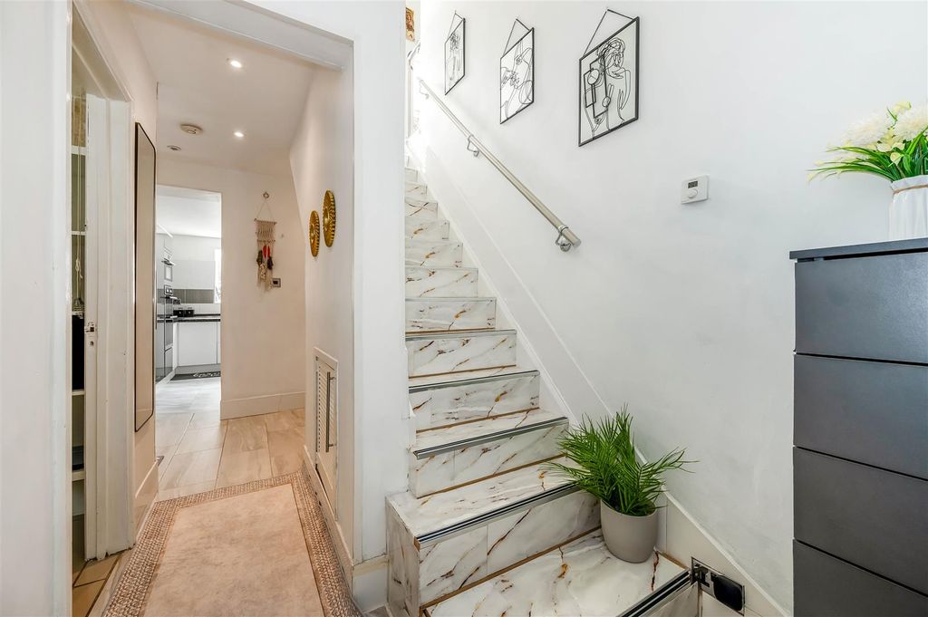 Additional image 17 of 3 bed end terrace house for saleSandown Road, Portsmouth PO6