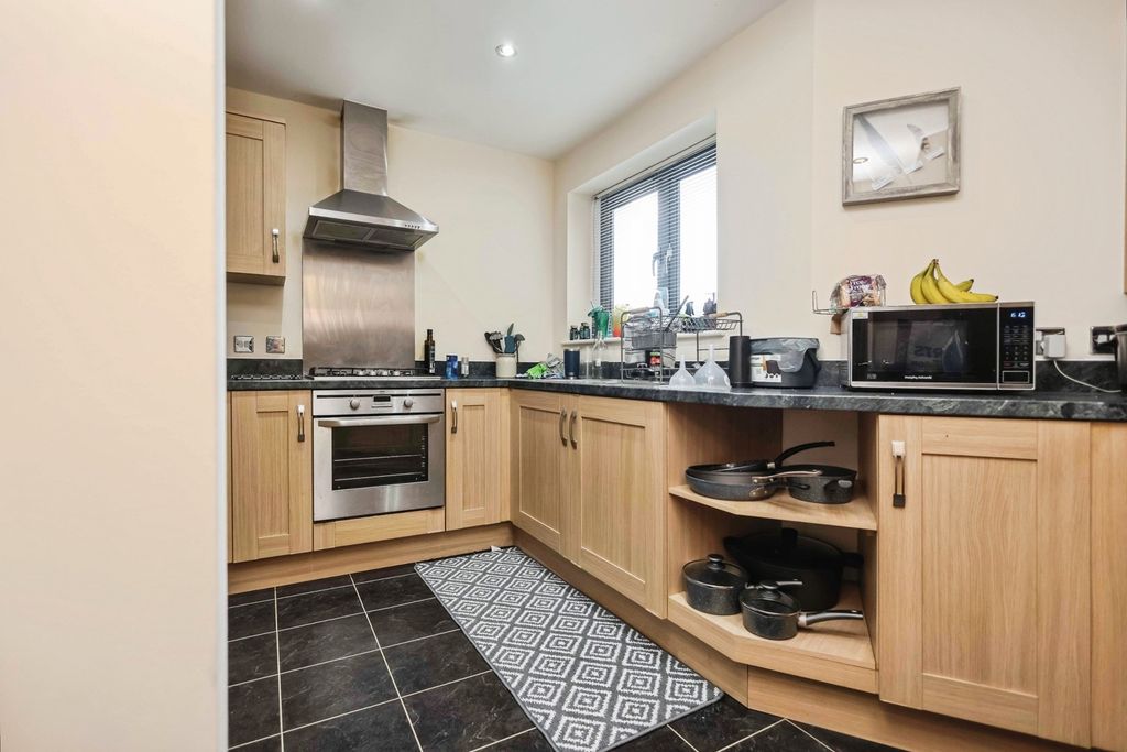 Additional image 18 of 2 bed flat for saleCrossley Road, Worcester, Worcestershire WR5