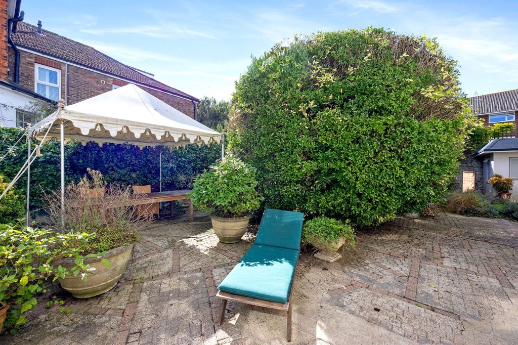 Additional image 17 of 5 bed detached house for saleOxford Road, Worthing BN11