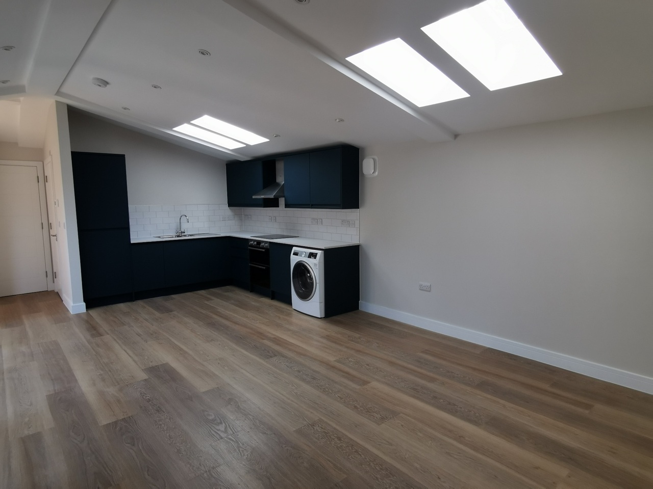 Additional image 9 of 2 Bed Semi-Detached House, Elm St, CB1, N1 7GU