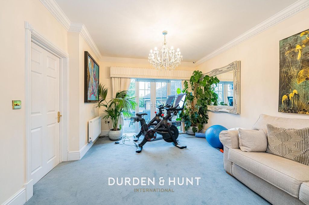 Additional image 3 of 5 bed detached house for saleRegents Drive, Woodford Green IG8
