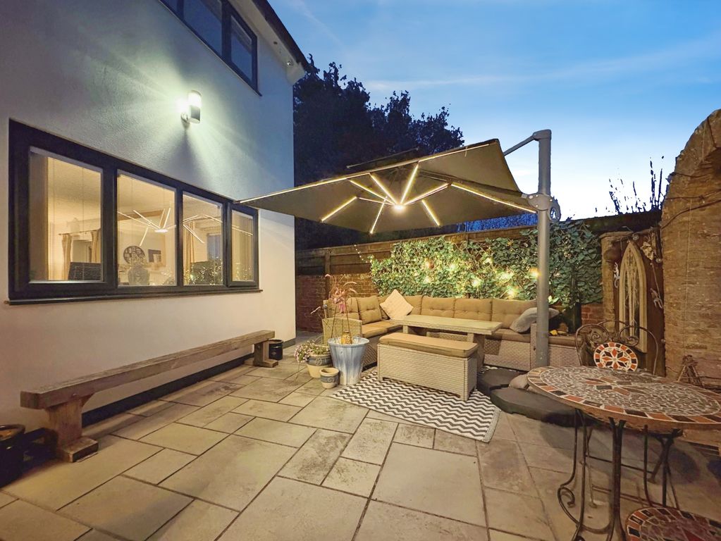 Additional image 41 of 6 bed detached house for saleSwallowcliffe Gardens, Yeovil BA20