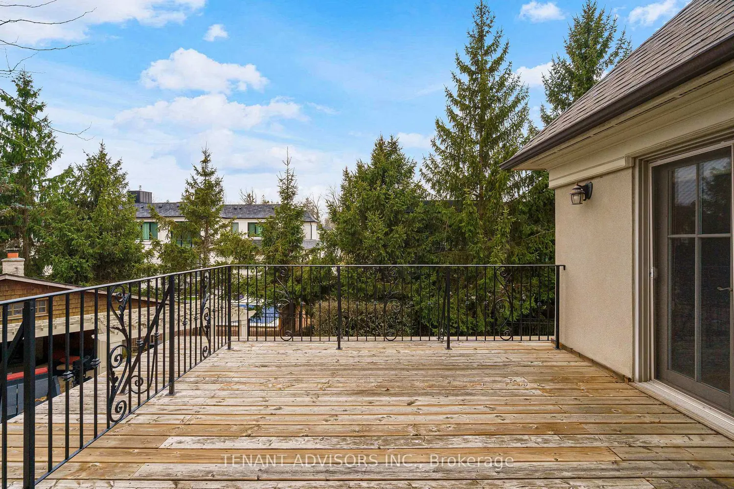 Additional image 16 of 94 Shorewood Place