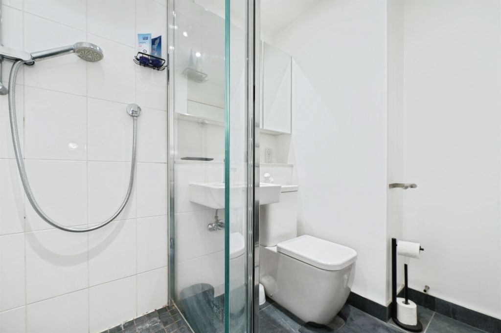 Additional image 8 of 1 bed flat for saleBrunel Road, Southampton SO15