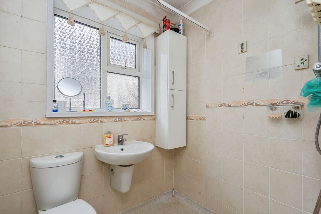 Additional image 16 of 2 bed detached bungalow for saleBridges Avenue, Portsmouth PO6