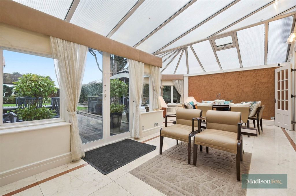Additional image 14 of 5 bed detached house for saleMonkhams Lane, Woodford Green IG8
