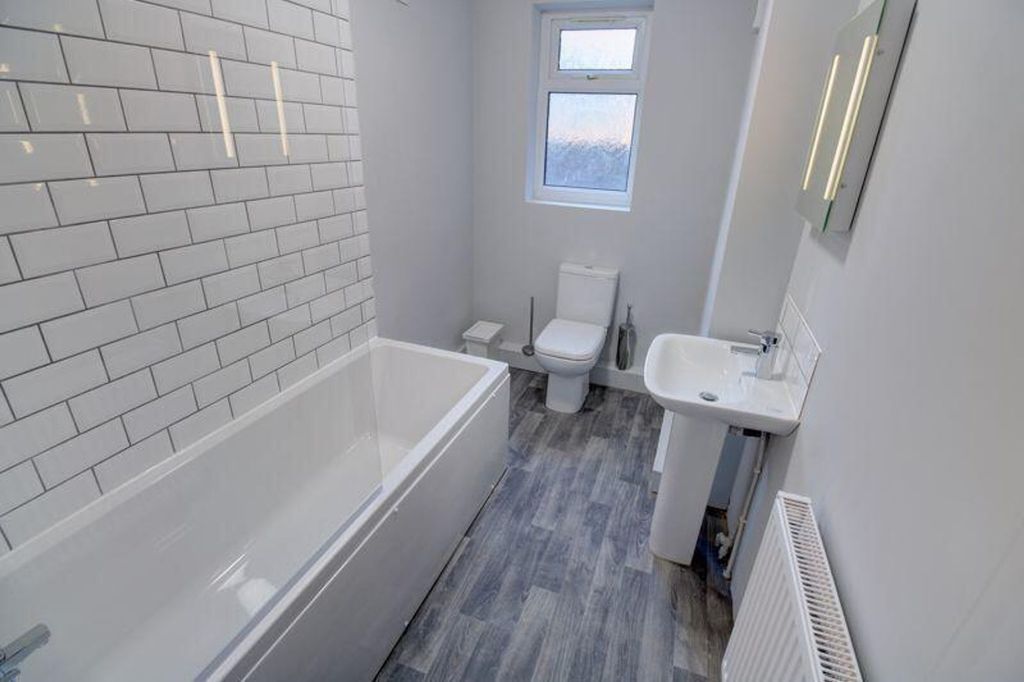Additional image 7 of 5 bed semi-detached house for saleBurlington Road, Southampton SO15