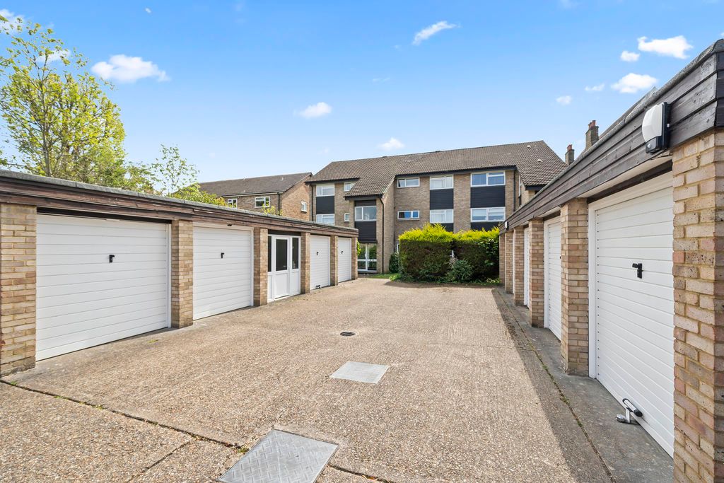 Additional image 14 of 2 bed flat for saleThe Avenue, Worcester Park KT4