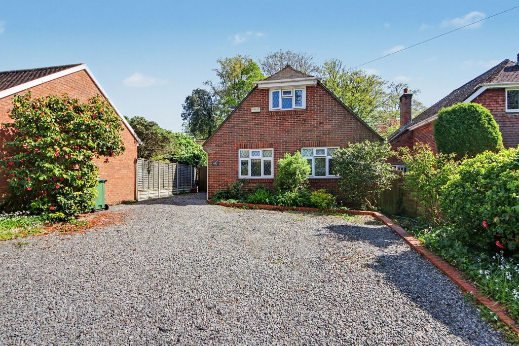 4 bed detached house for saleUpper Deacon Road, Bitterne SO19