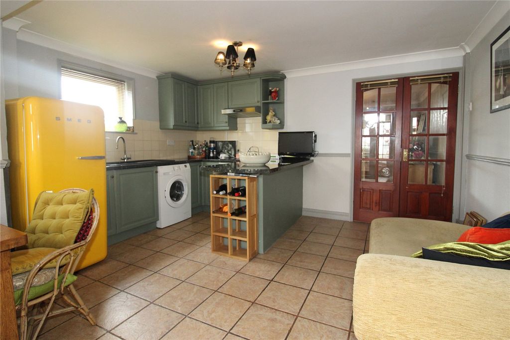Additional image 3 of 2 bed end terrace house for saleSouthampton Road, Portsmouth, Hampshire PO6
