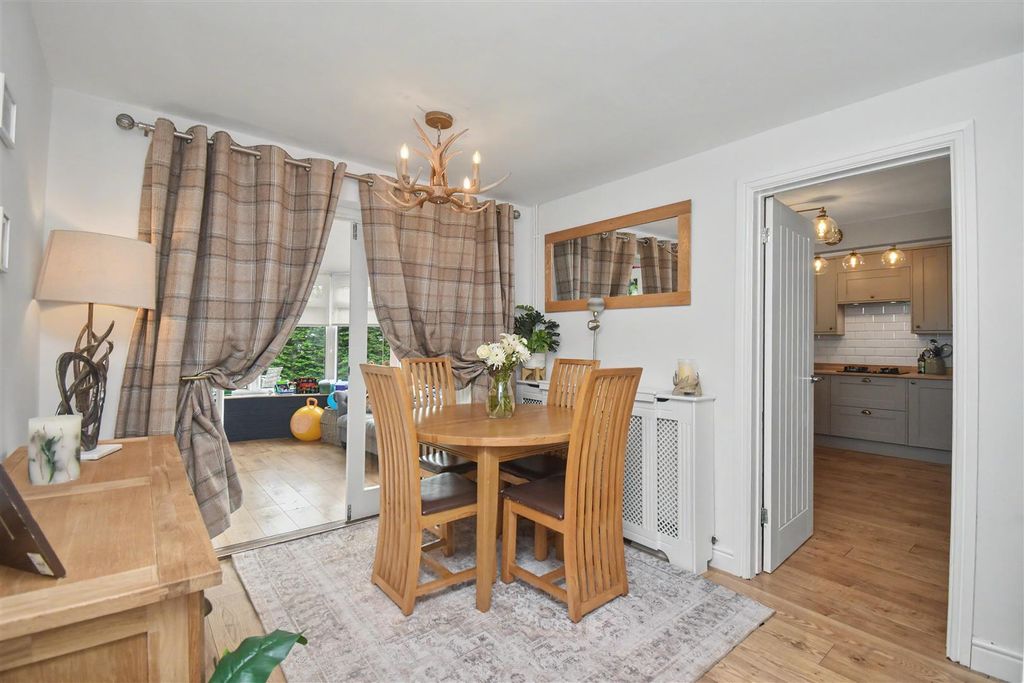 Additional image 5 of 4 bed detached house for saleStonepit Drive, Cottingham, Market Harborough LE16