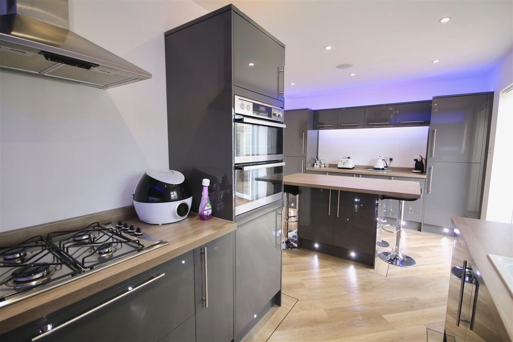 Additional image 7 of 3 bed terraced house for saleCrofton Road, Milton, Portsmouth PO4