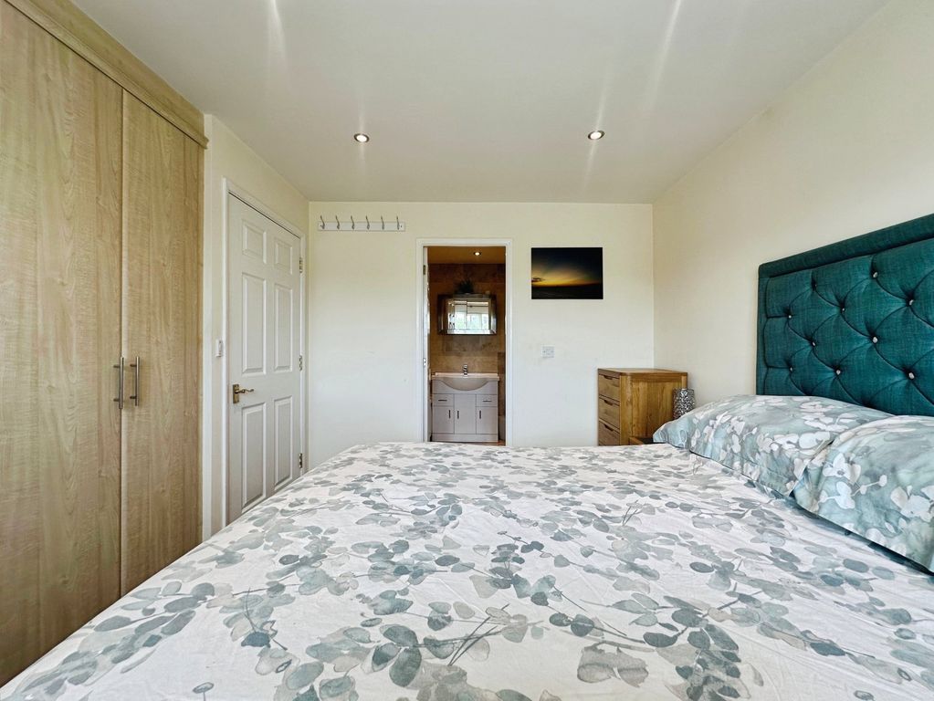 Additional image 18 of 3 bed flat for saleCygnet Close, Compton, Wolverhampton WV6