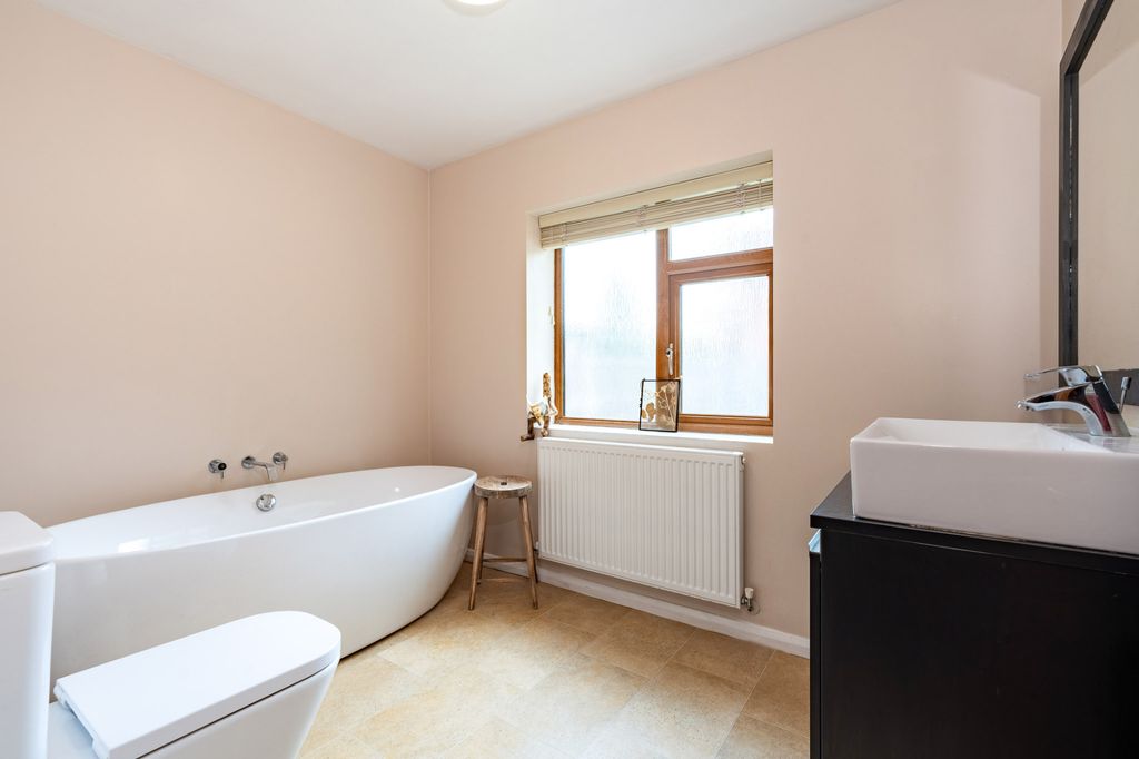 Additional image 20 of 4 bed detached house for saleStanmore Road, Worcester WR2