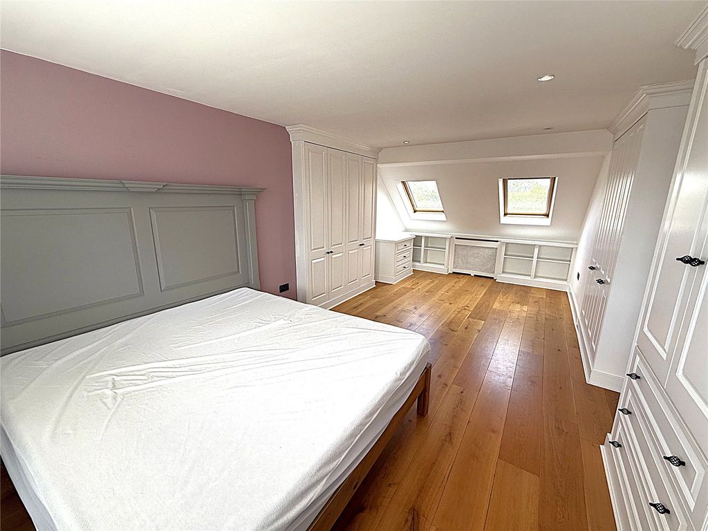 Additional image 16 of 5 bed semi-detached house for saleDownfield, Worcester Park KT4
