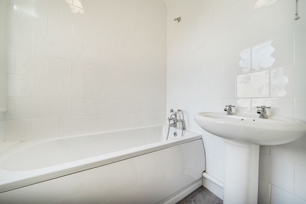 Additional image 18 of 3 bed terraced house for saleHenley Road, Southsea PO4