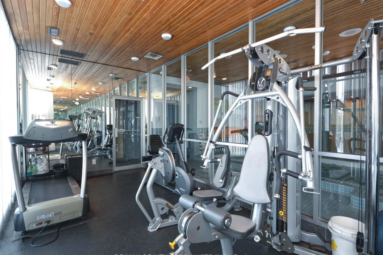Additional image 16 of 880 Dundas Street 1002